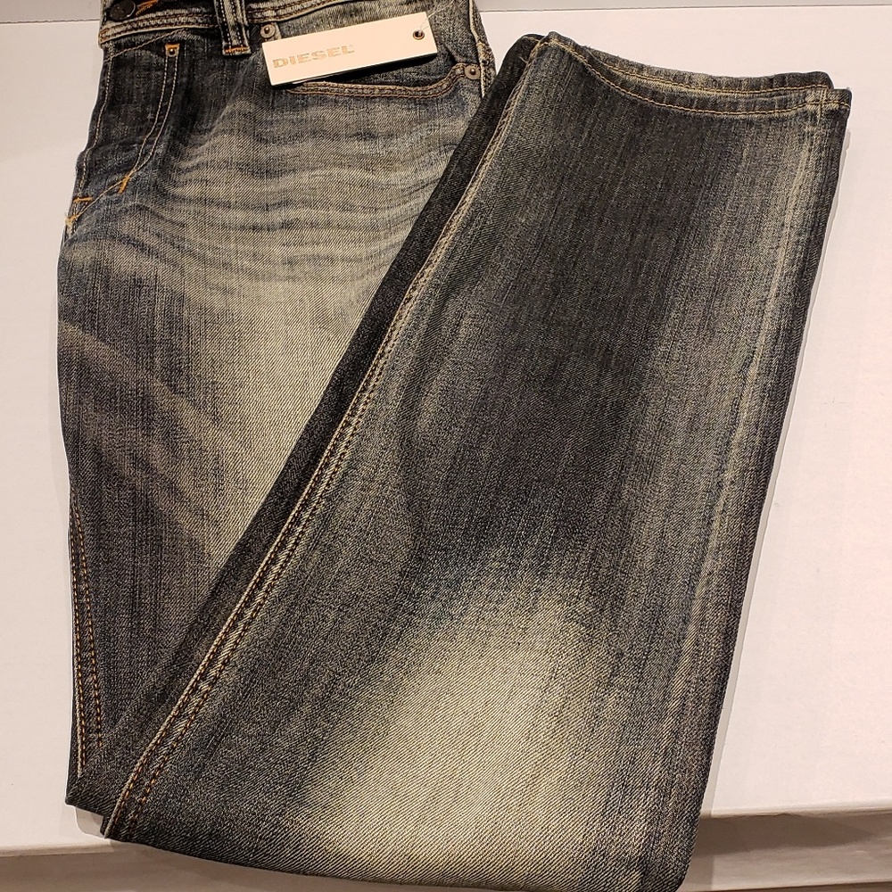 NWT! Diesel Safado Slim Straight Fit Jeans **HP** - Picture 3 of 6